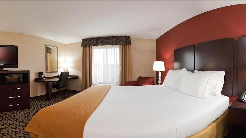 Holiday Inn Express Hotel & Suites Crawfordsville By Ihg Екстериор снимка