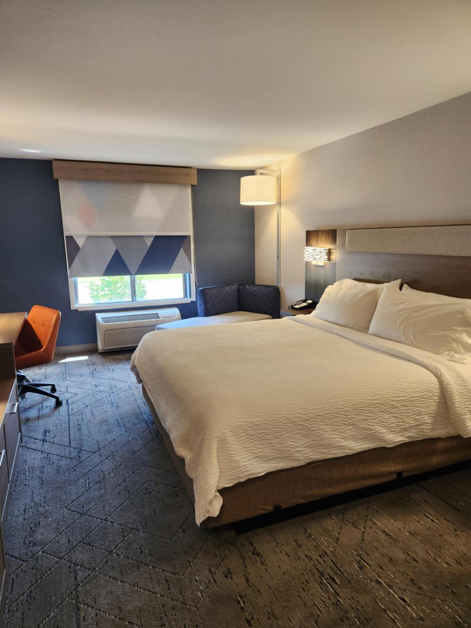 Holiday Inn Express Hotel & Suites Crawfordsville By Ihg Екстериор снимка