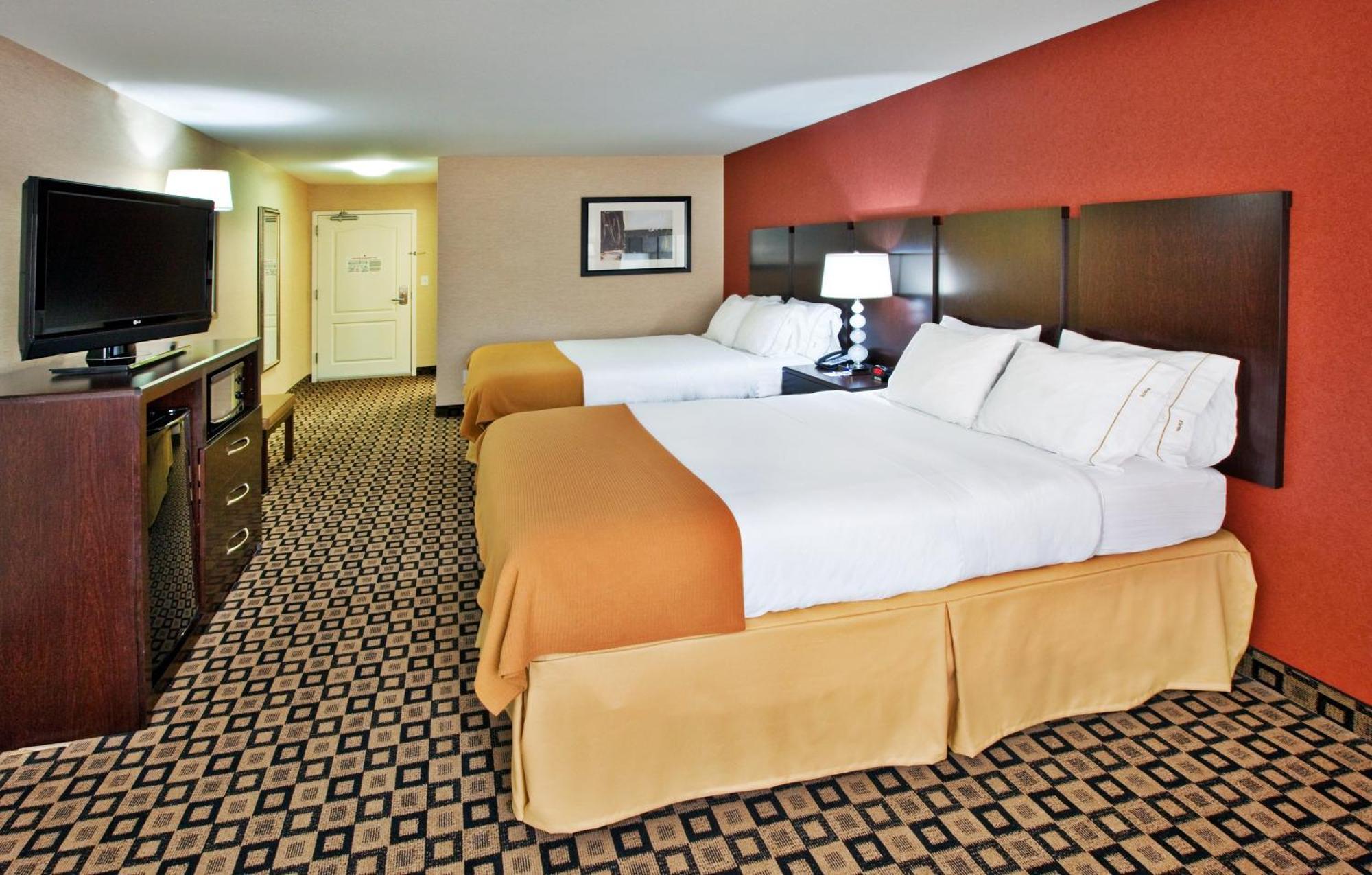 Holiday Inn Express Hotel & Suites Crawfordsville By Ihg Екстериор снимка