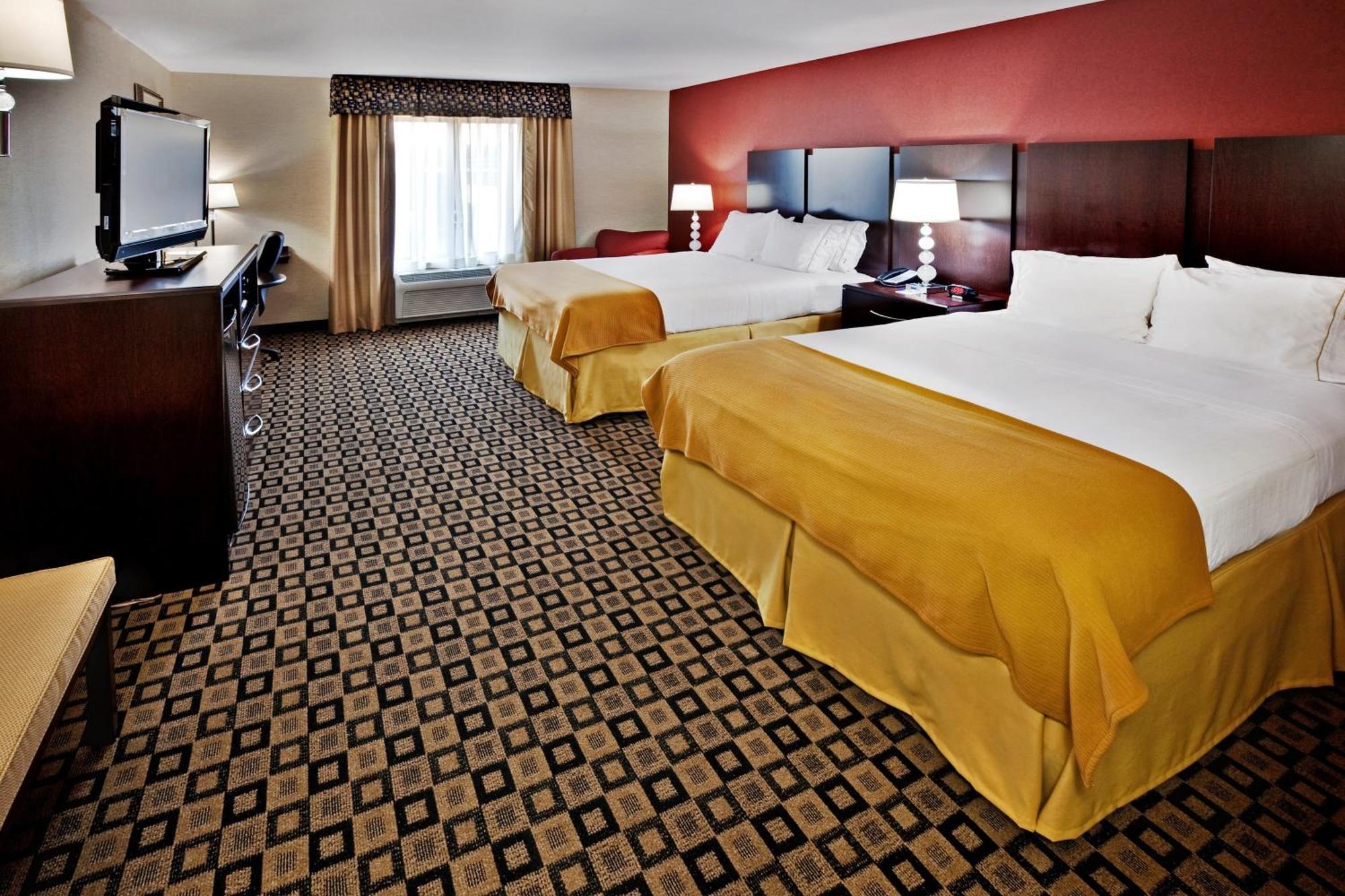 Holiday Inn Express Hotel & Suites Crawfordsville By Ihg Екстериор снимка