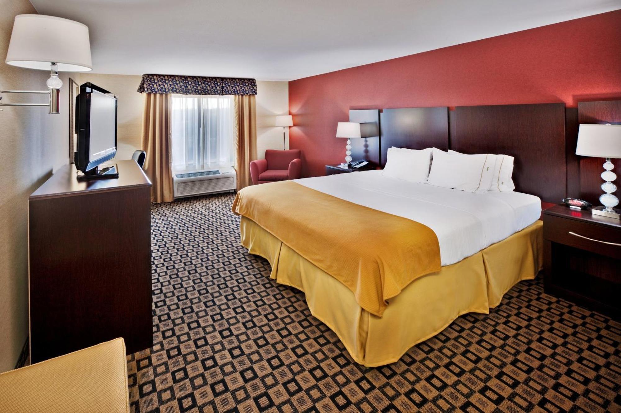 Holiday Inn Express Hotel & Suites Crawfordsville By Ihg Екстериор снимка